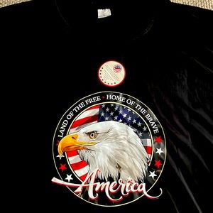 America 🇺🇸 super gorgeous NWOT black shirt. Fire 🔥 you guys.